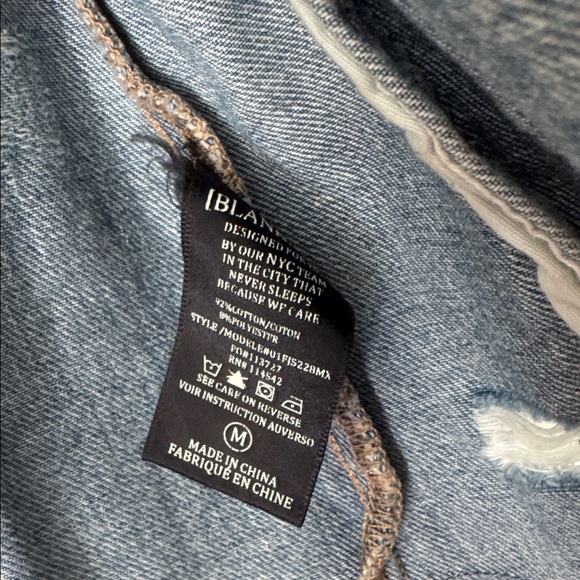 BLANK NYC Denim Jean Jacket Distressed Size Medium Frayed Hem Boho Trucker Blue - Picture 5 of 9
